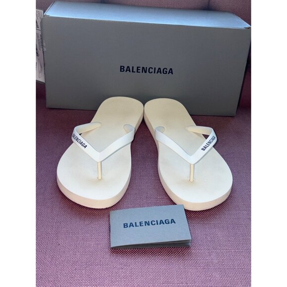 Balenciaga Thong Sandal in White & Black 38 With Box Womens Flip Flops - Picture 6 of 14